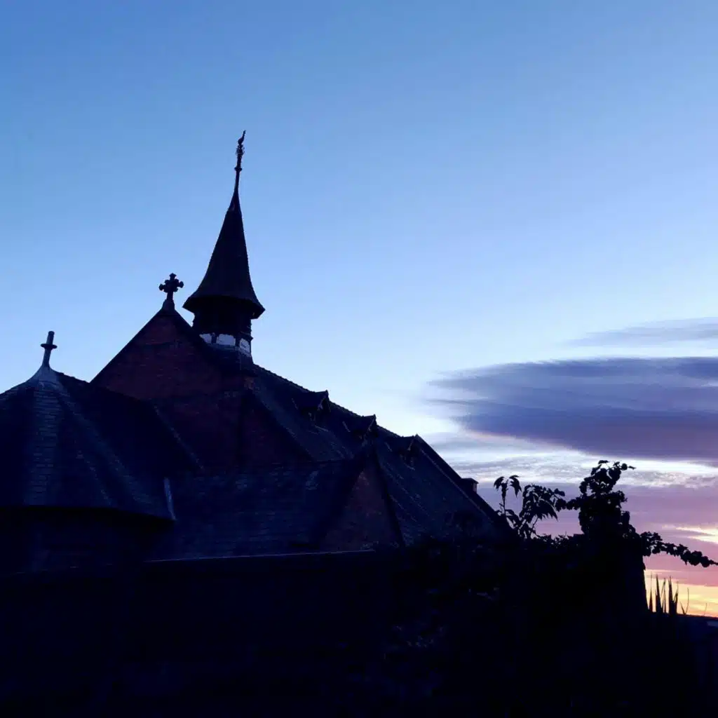 header-image
