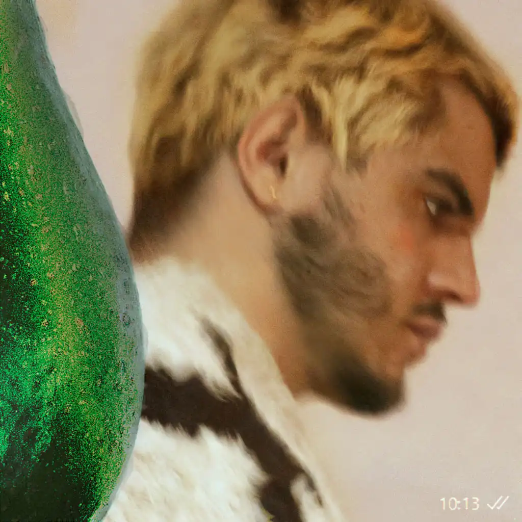 artist-header-image