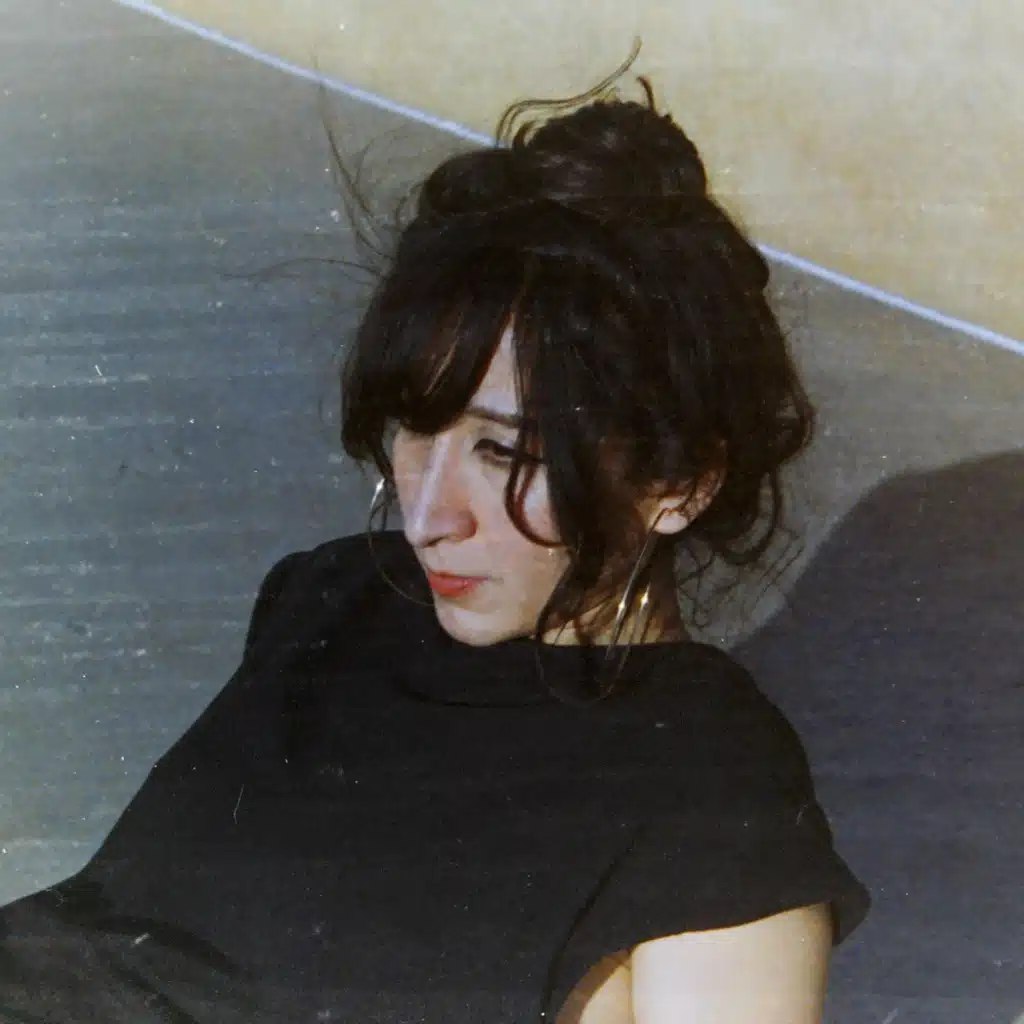 artist-header-image