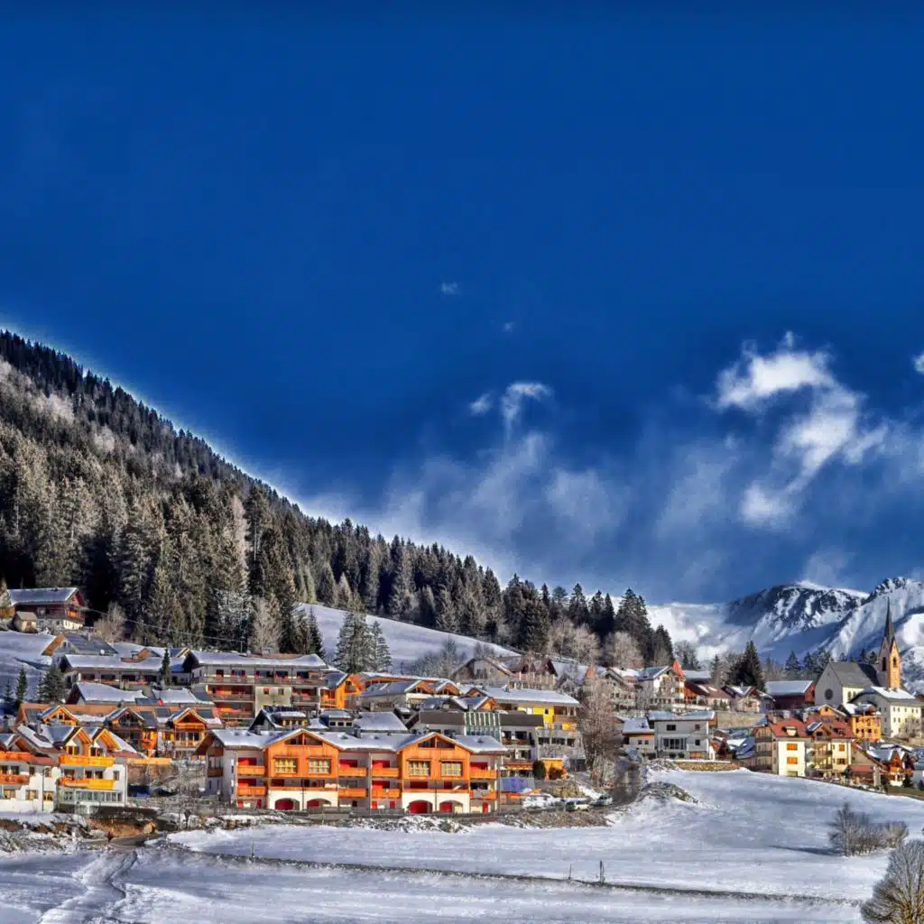 header-image