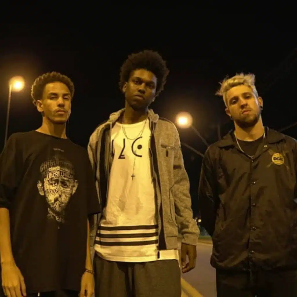 header-image