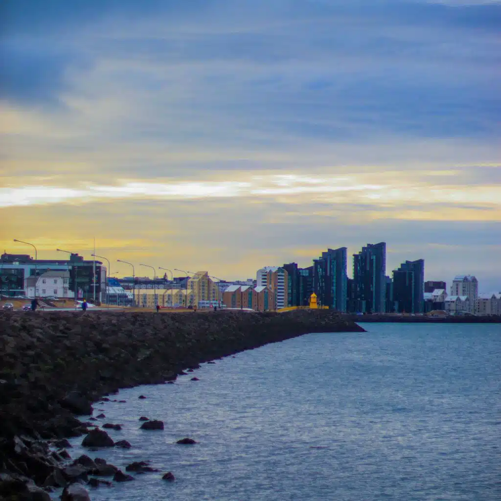 header-image