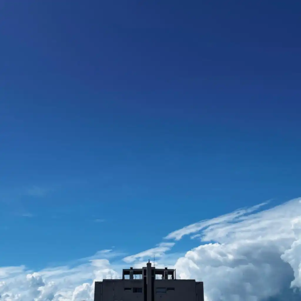 header-image
