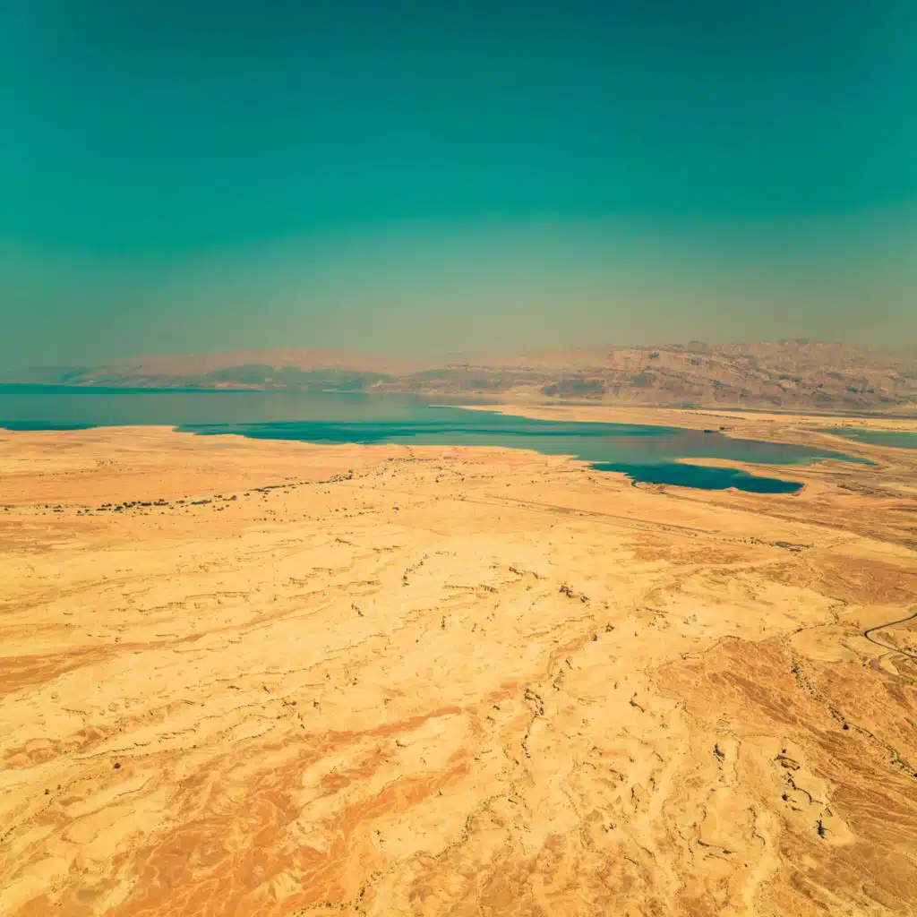 header-image
