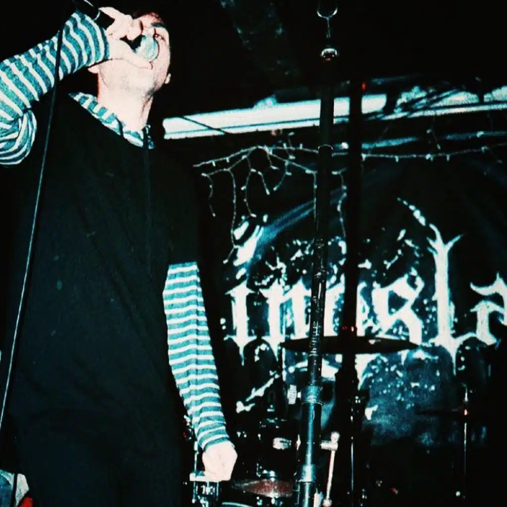 header-image