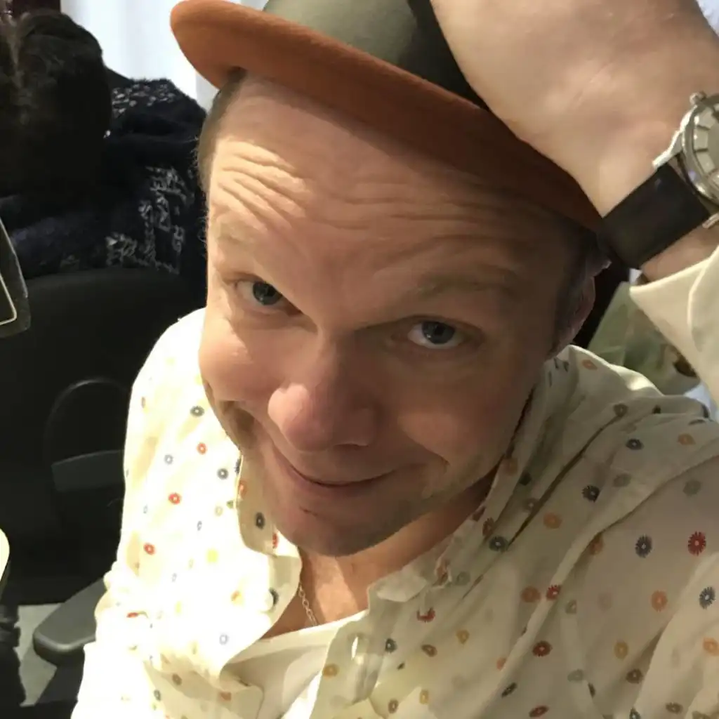 episode-header-image