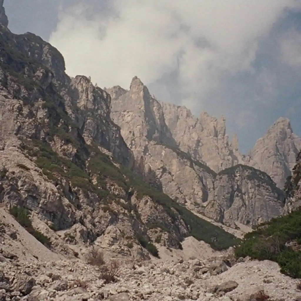 episode-header-image