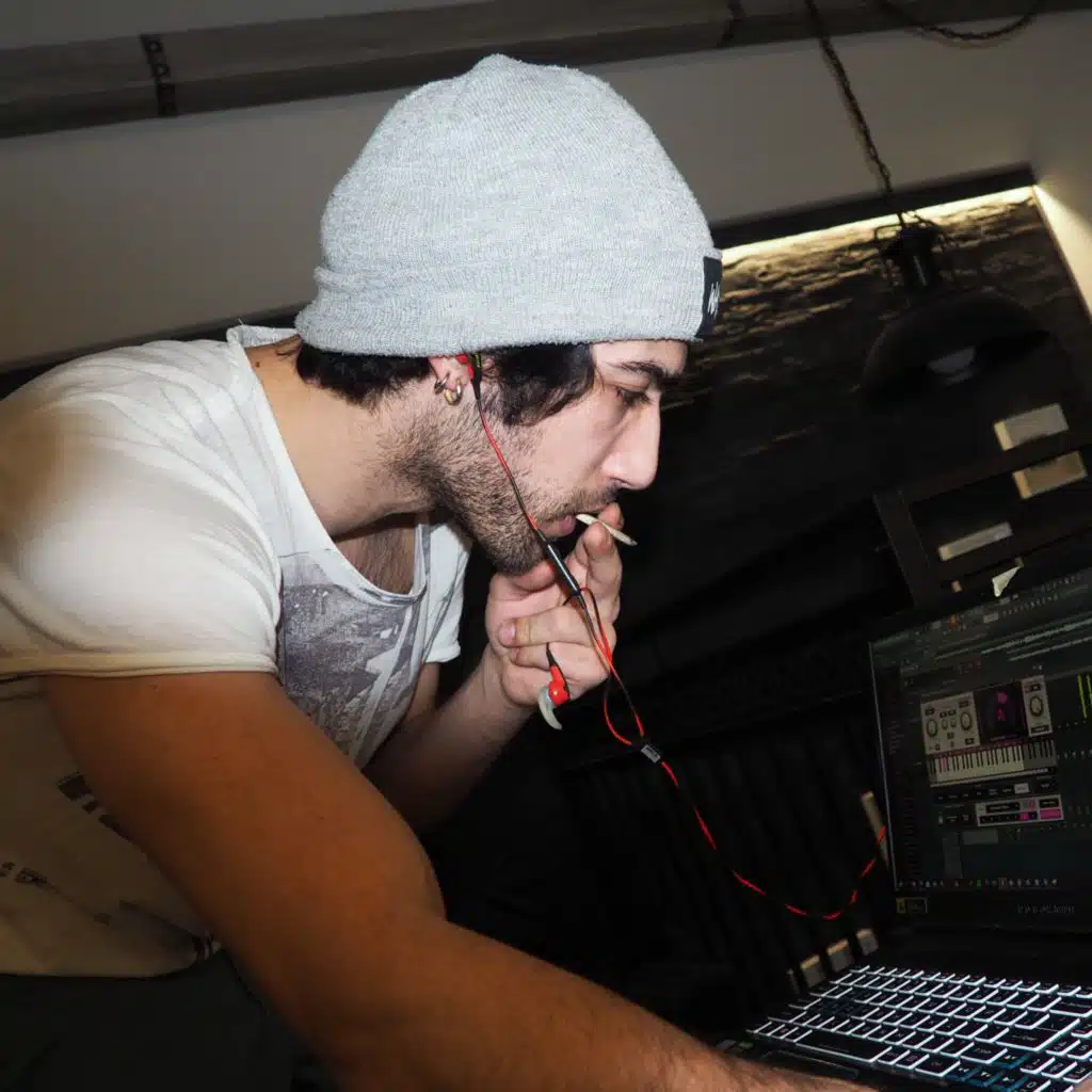 header-image