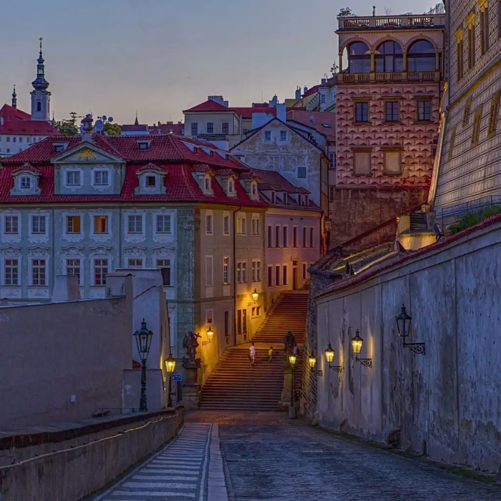 artist-header-image