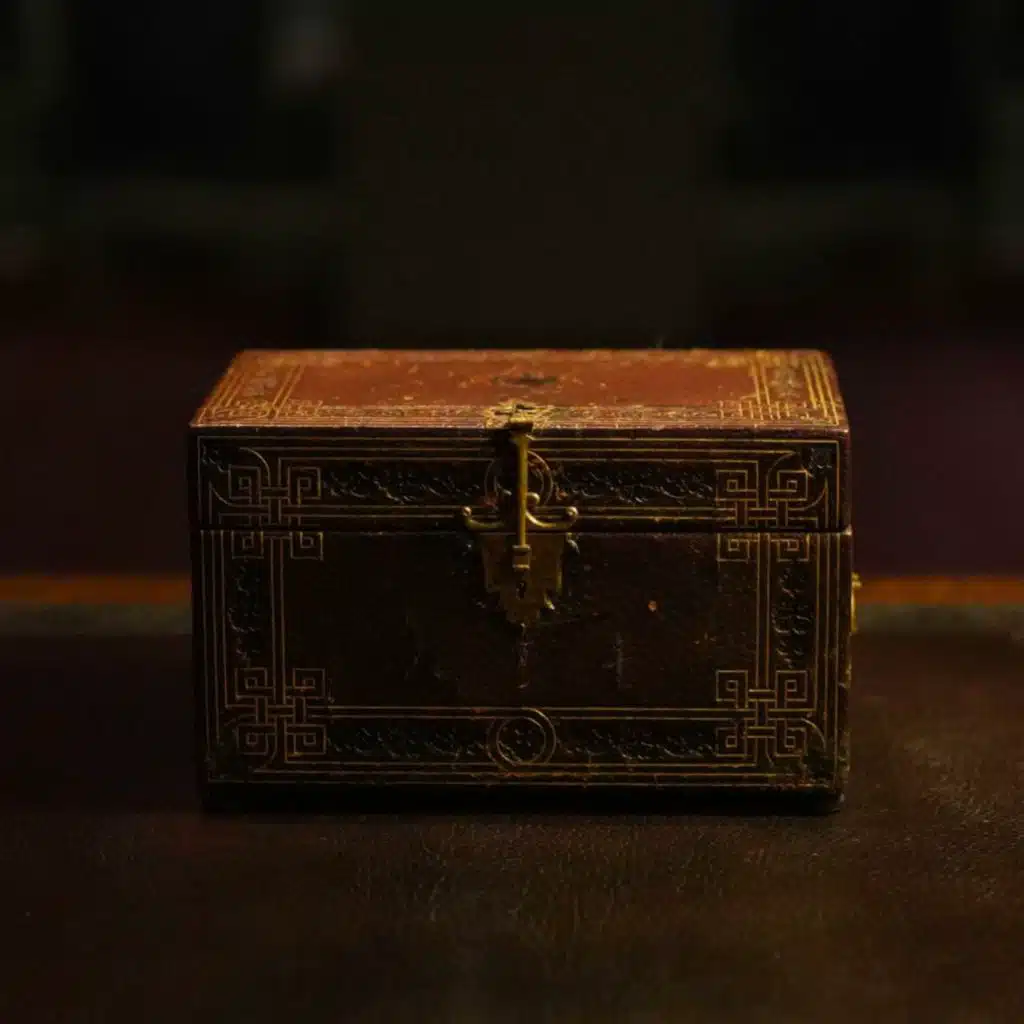 episode-header-image