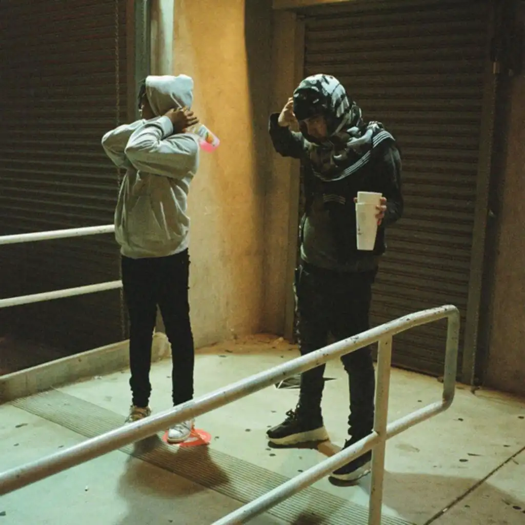 artist-header-image