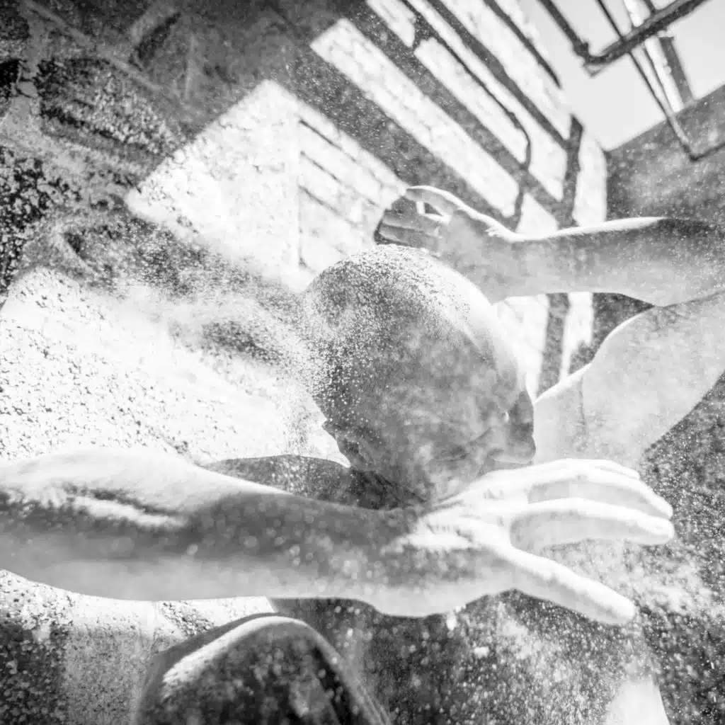 header-image