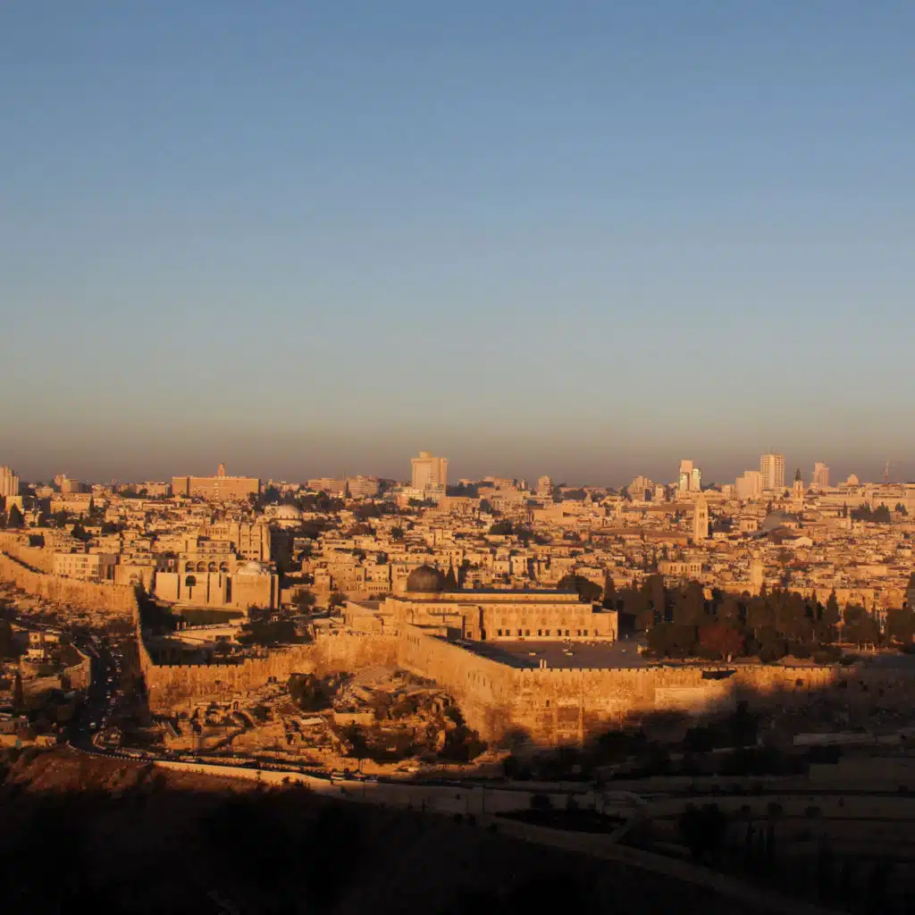 header-image