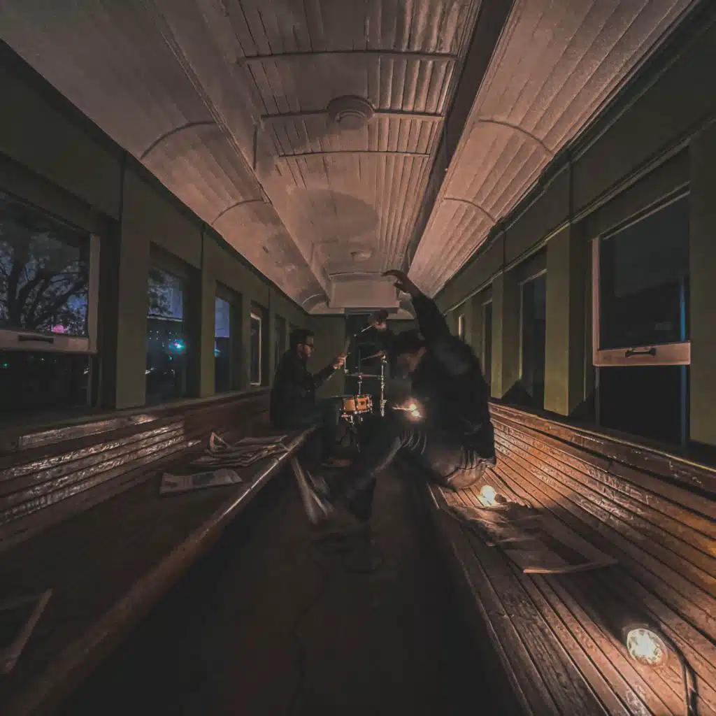 header-image