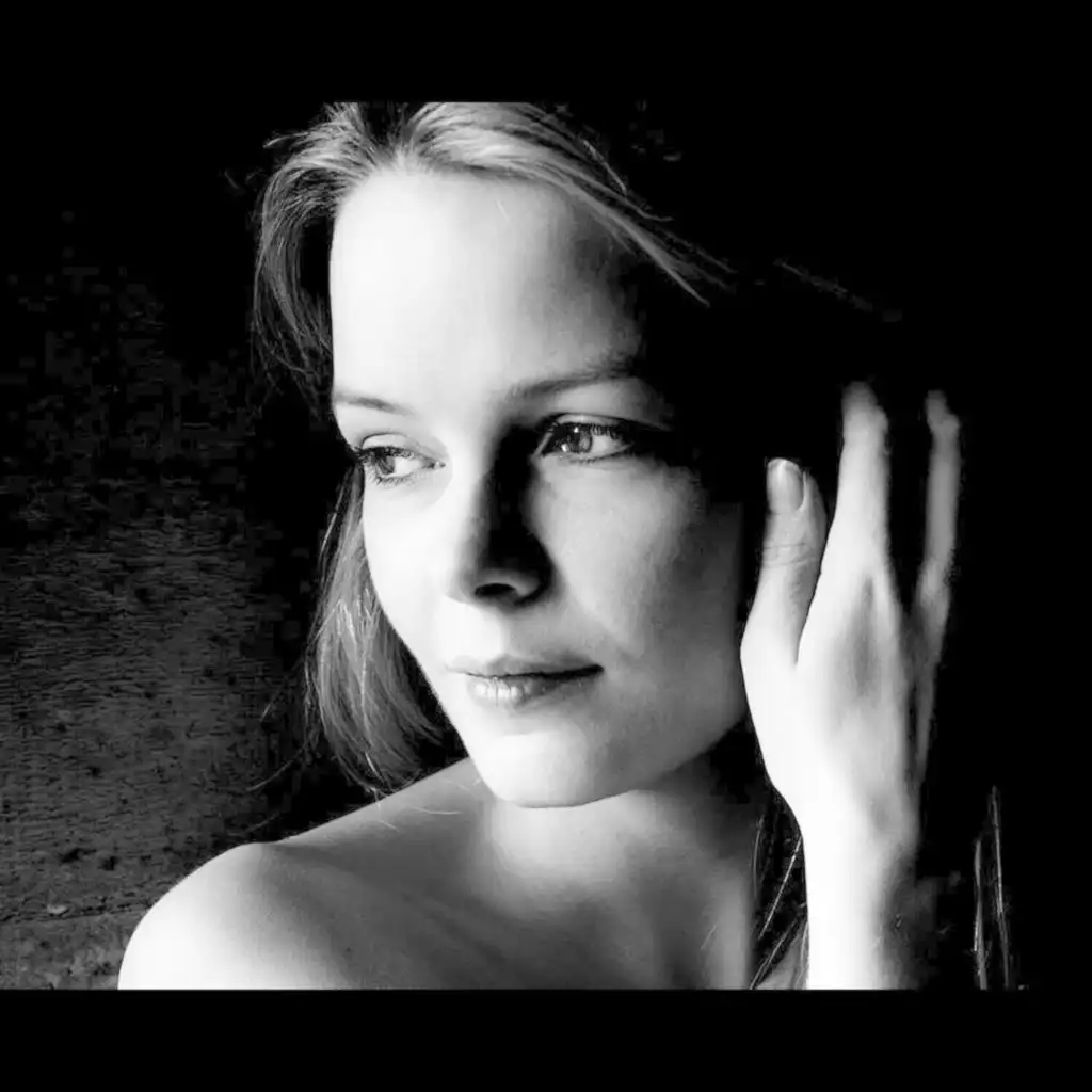 header-image