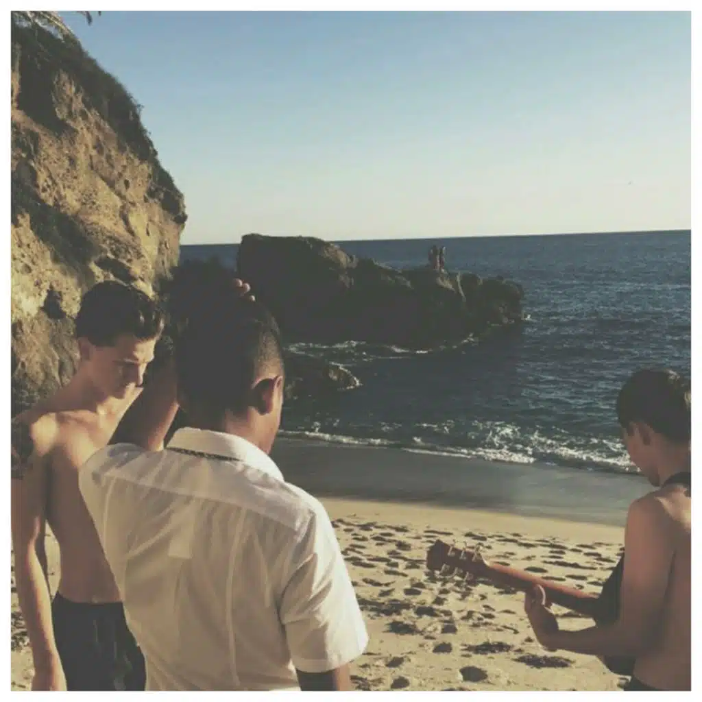 header-image