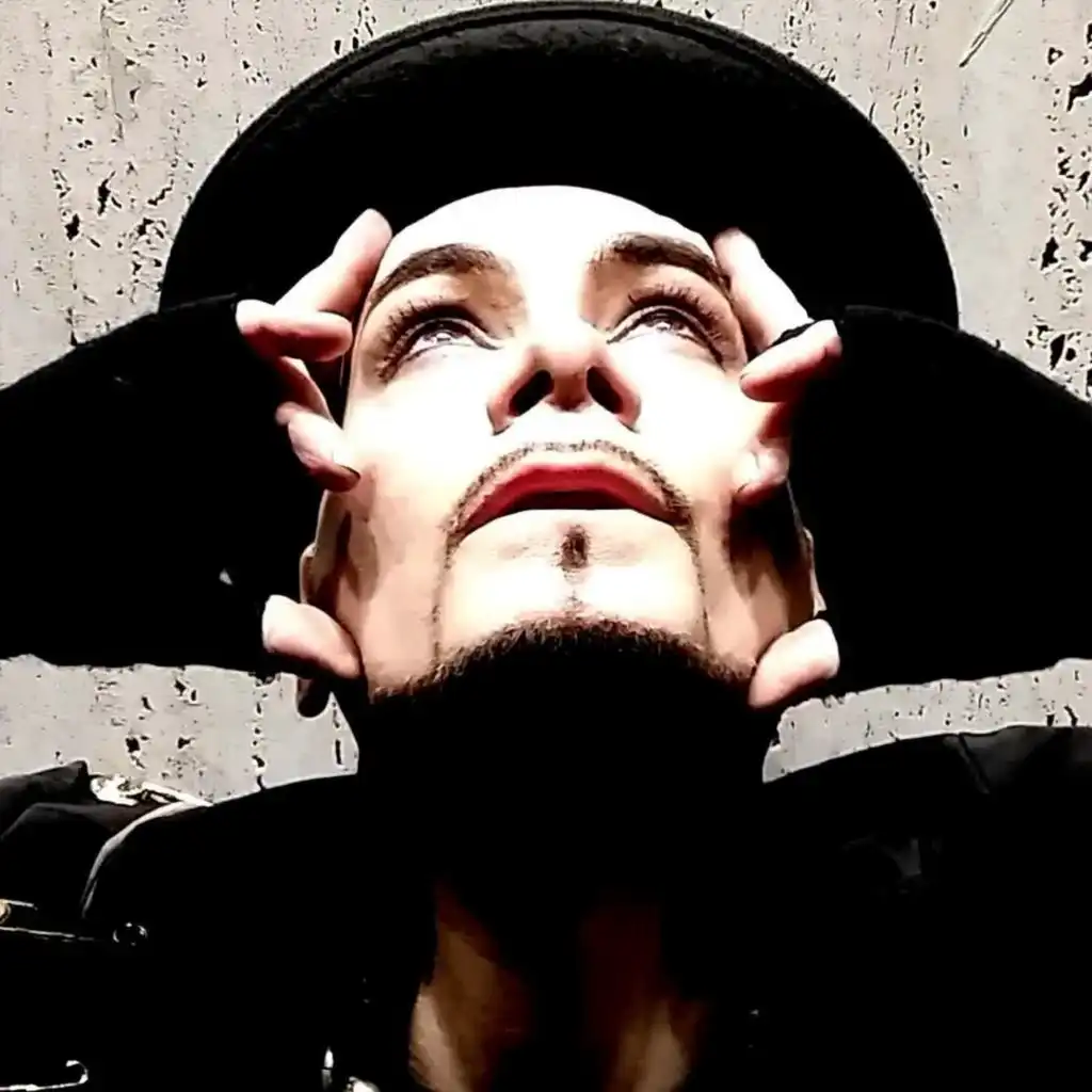 header-image