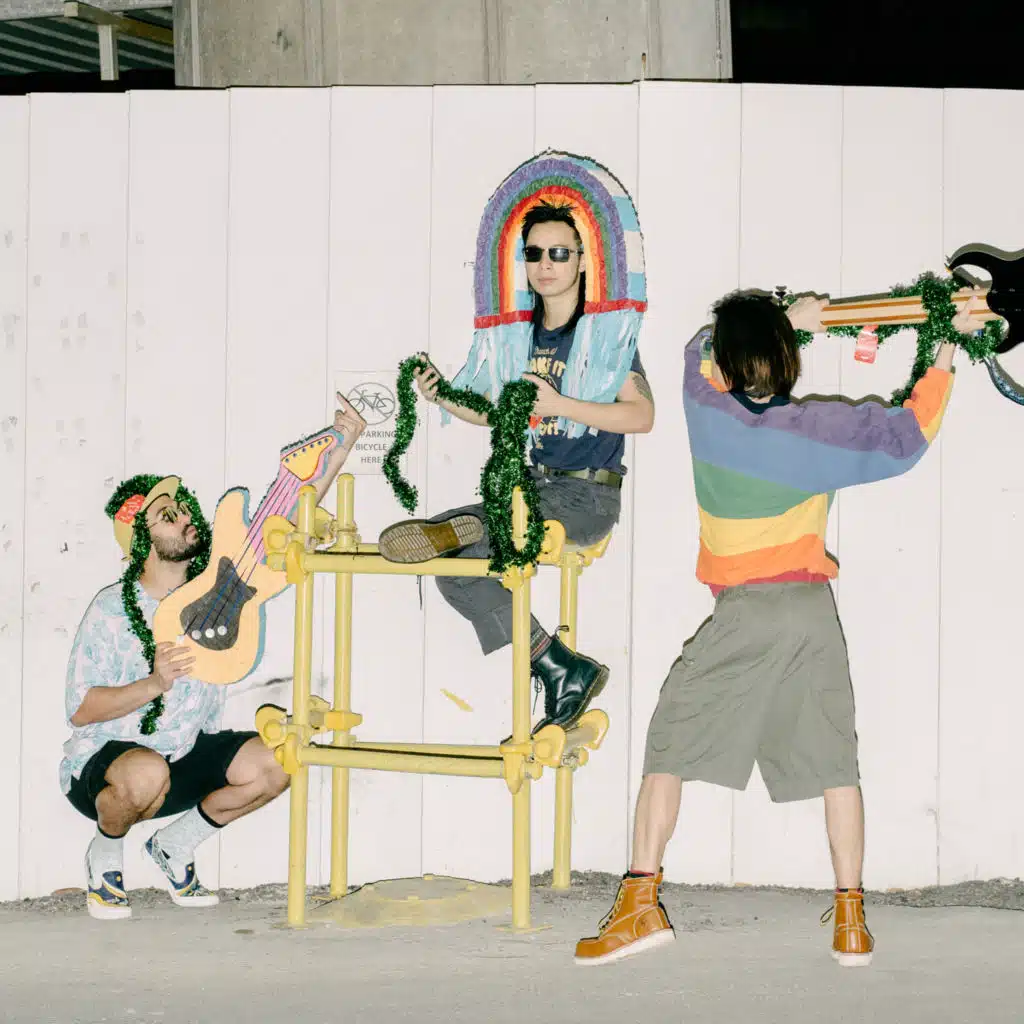 artist-header-image