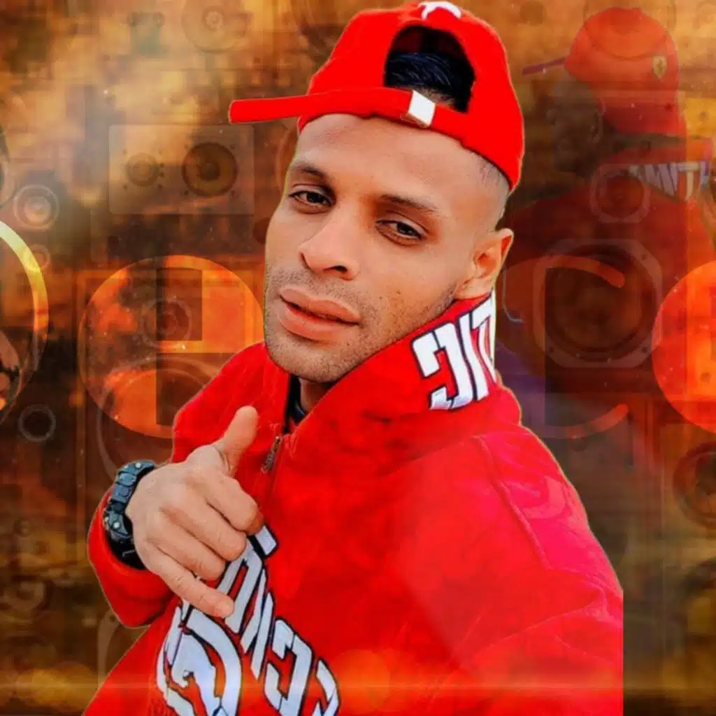 artist-header-image