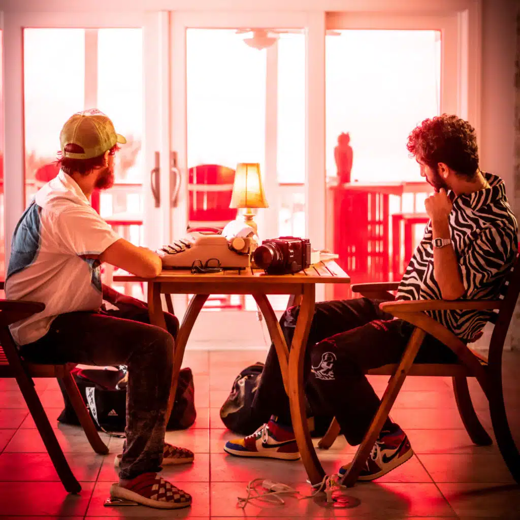 header-image