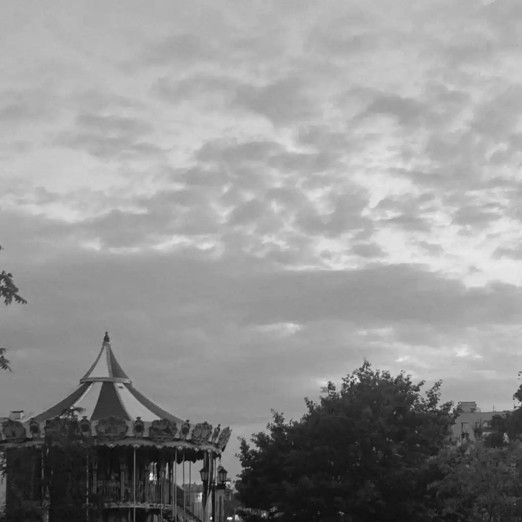 artist-header-image
