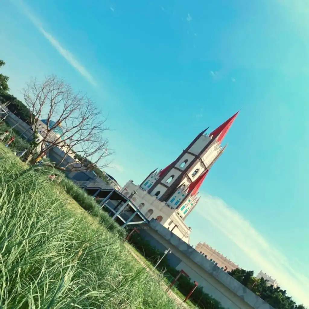 header-image