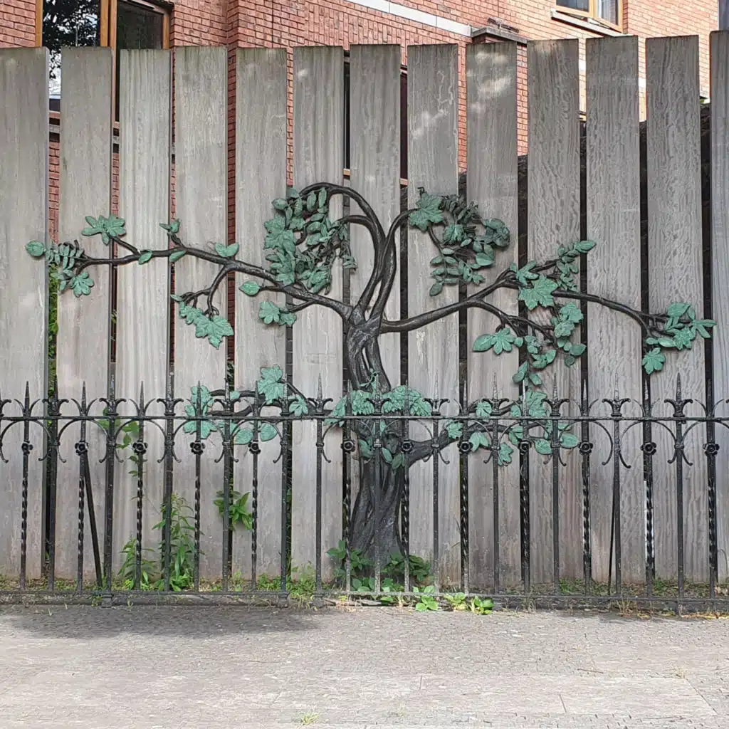 header-image
