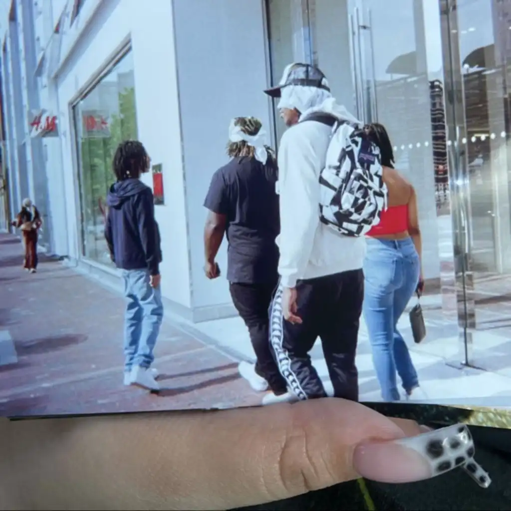 header-image