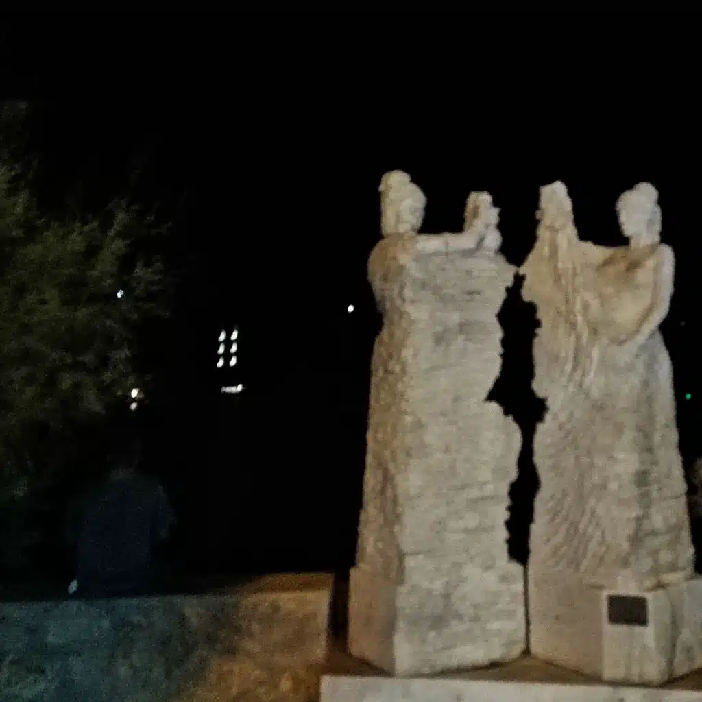 header-image