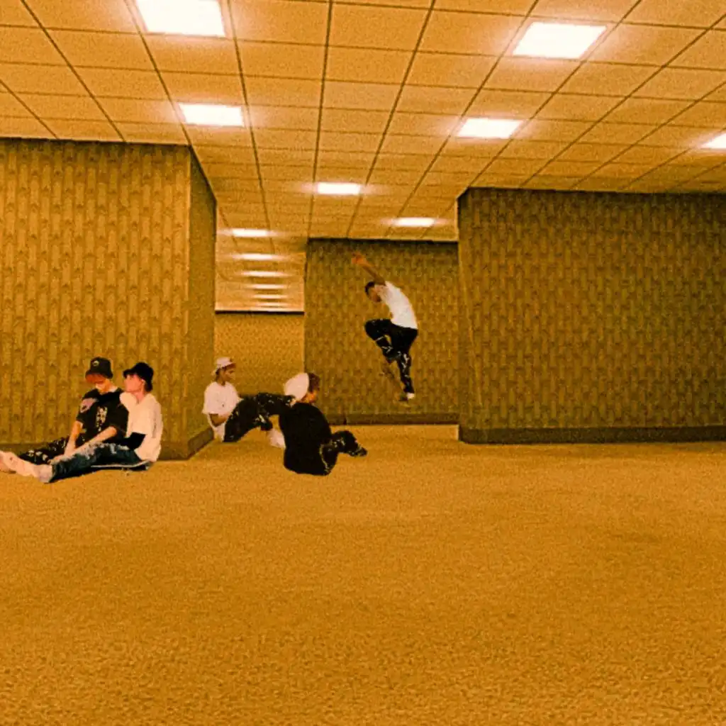 header-image