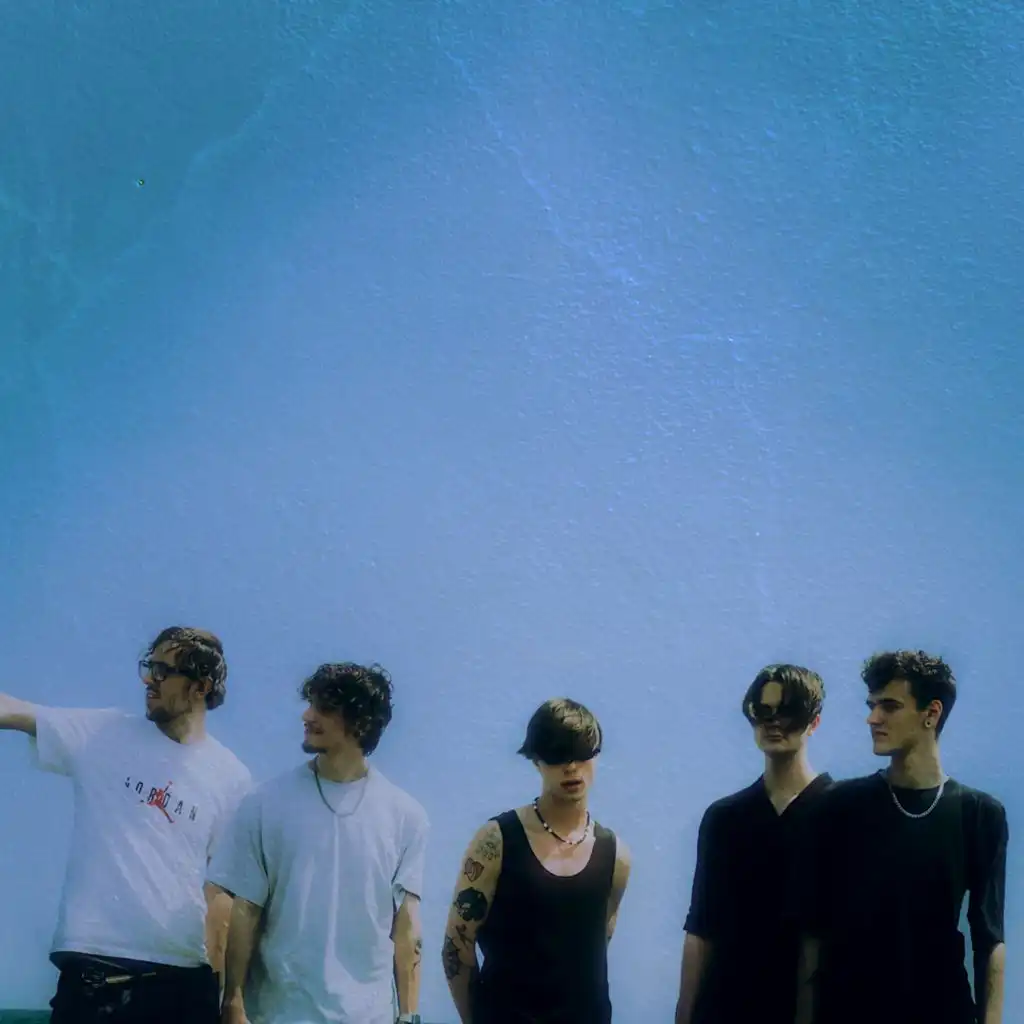 header-image