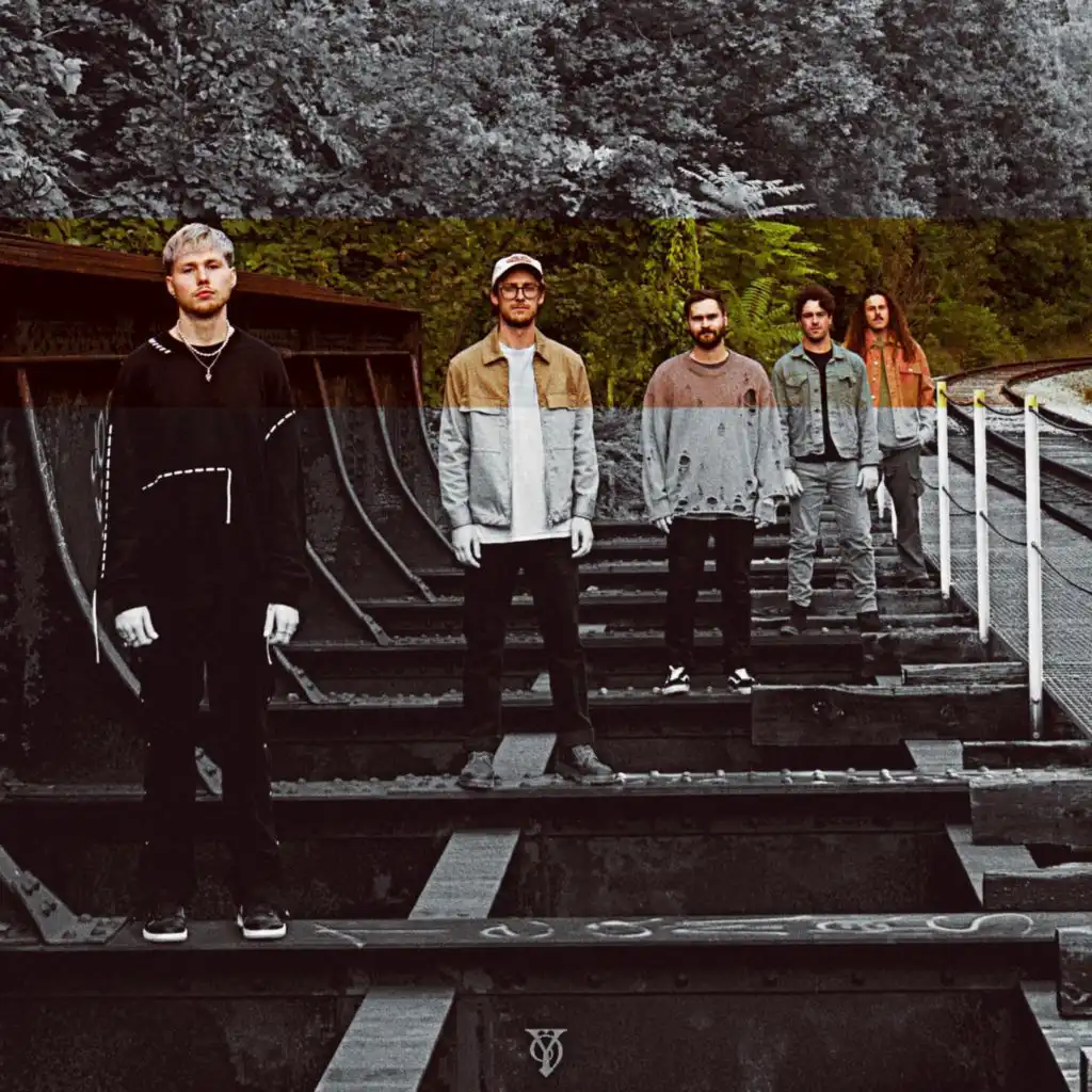 header-image