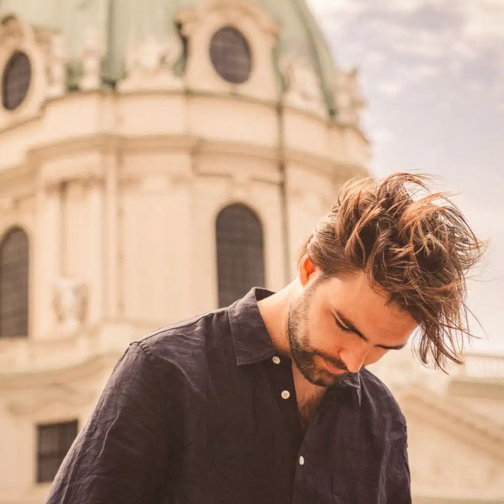 header-image