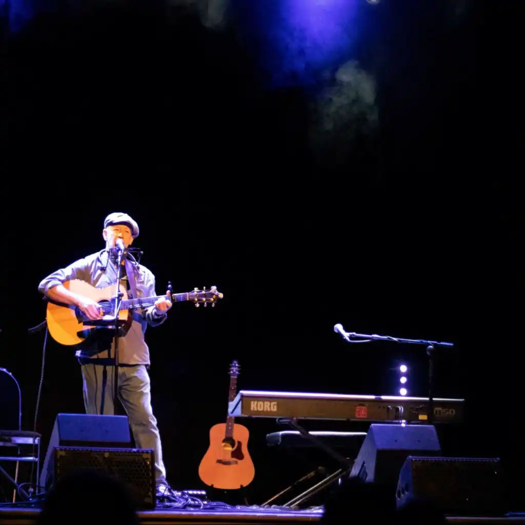 artist-header-image