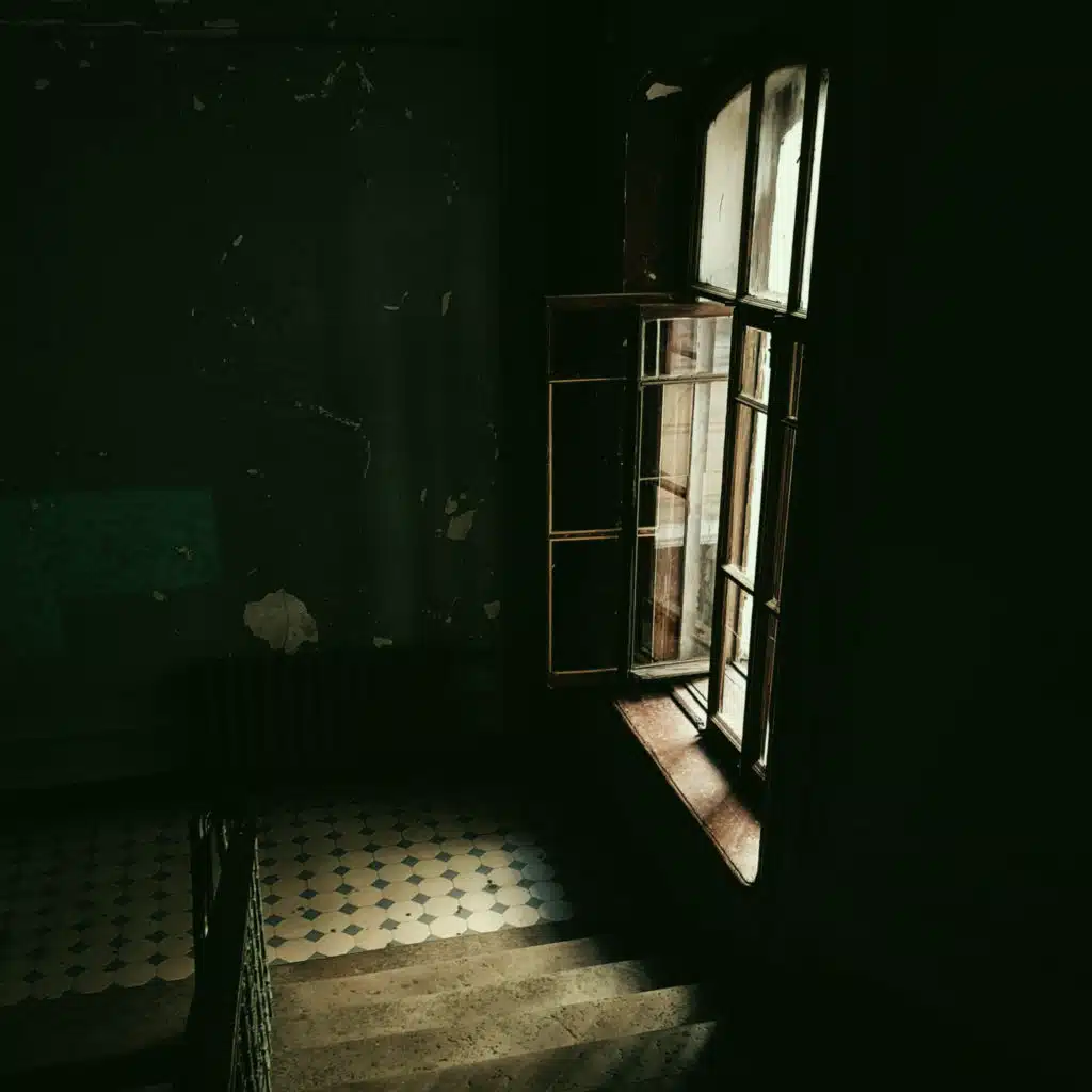 header-image