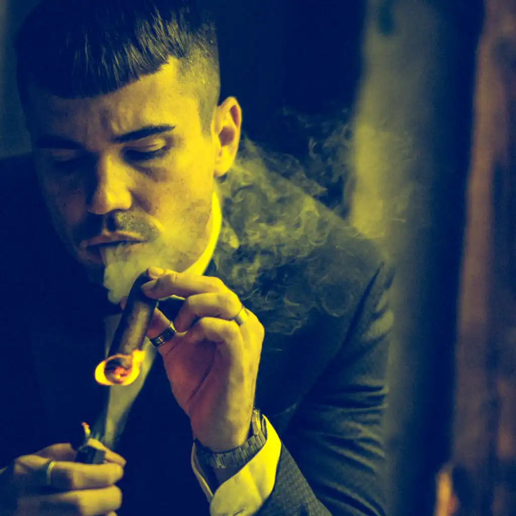 artist-header-image
