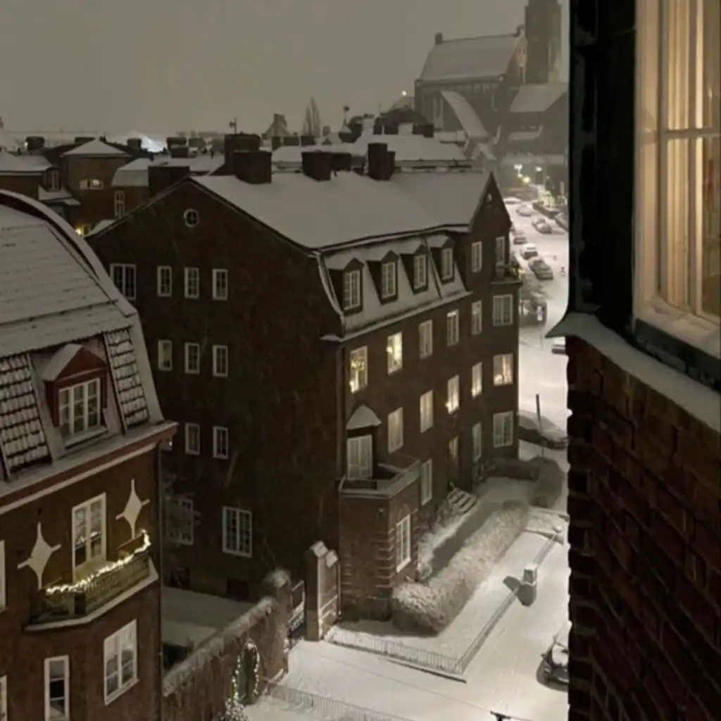 episode-header-image