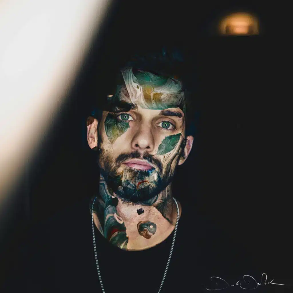 artist-header-image