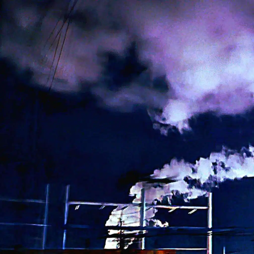 artist-header-image