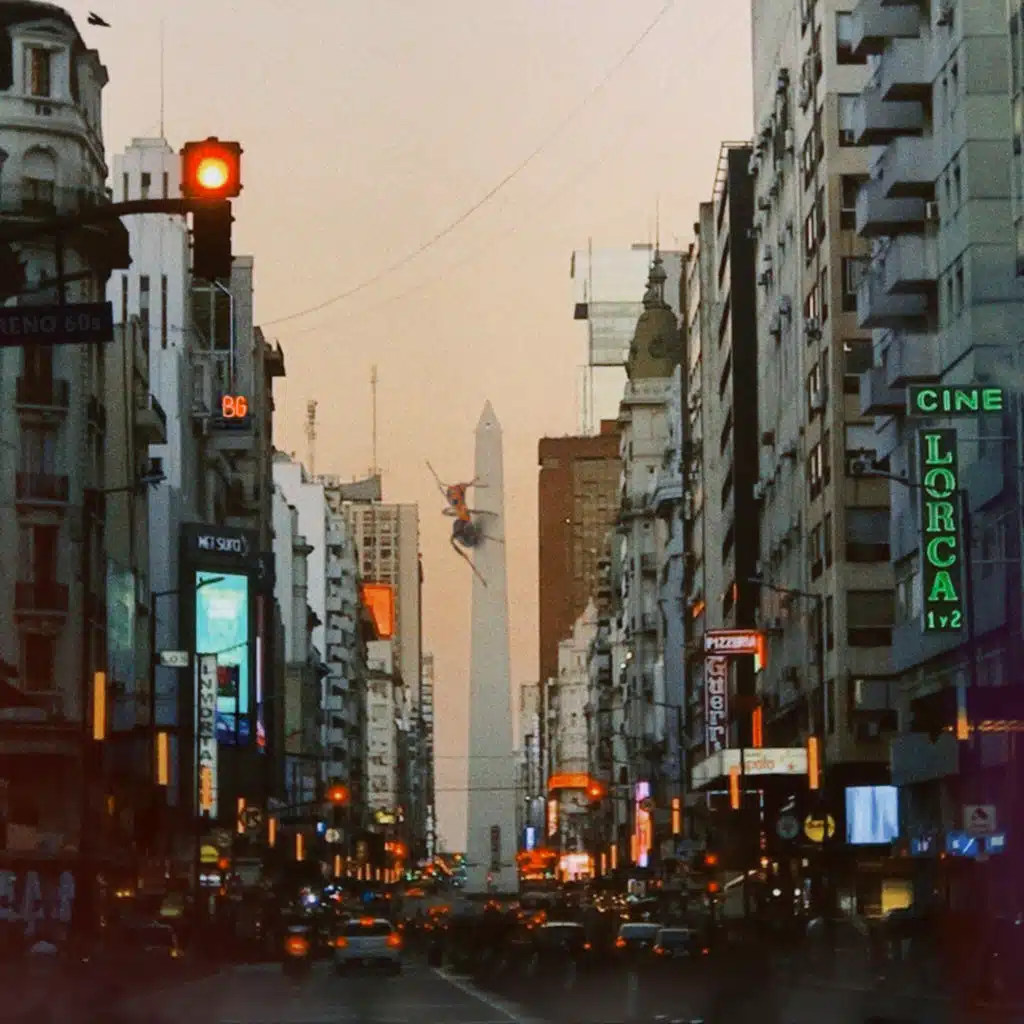 artist-header-image