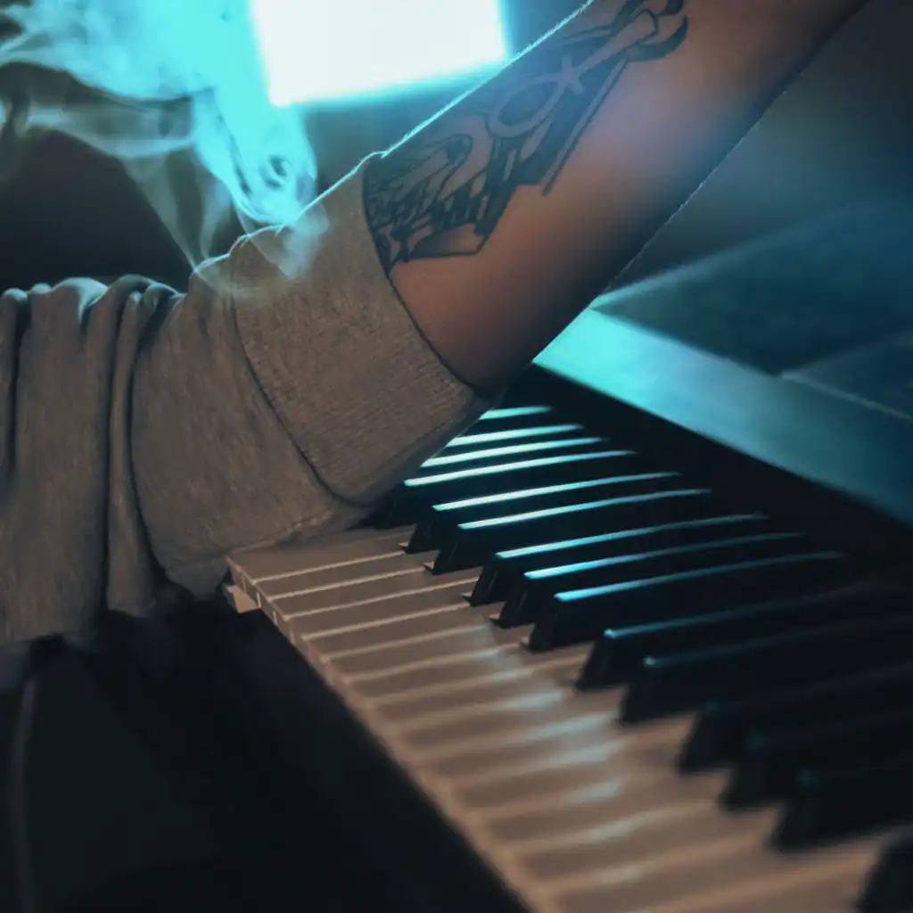 header-image