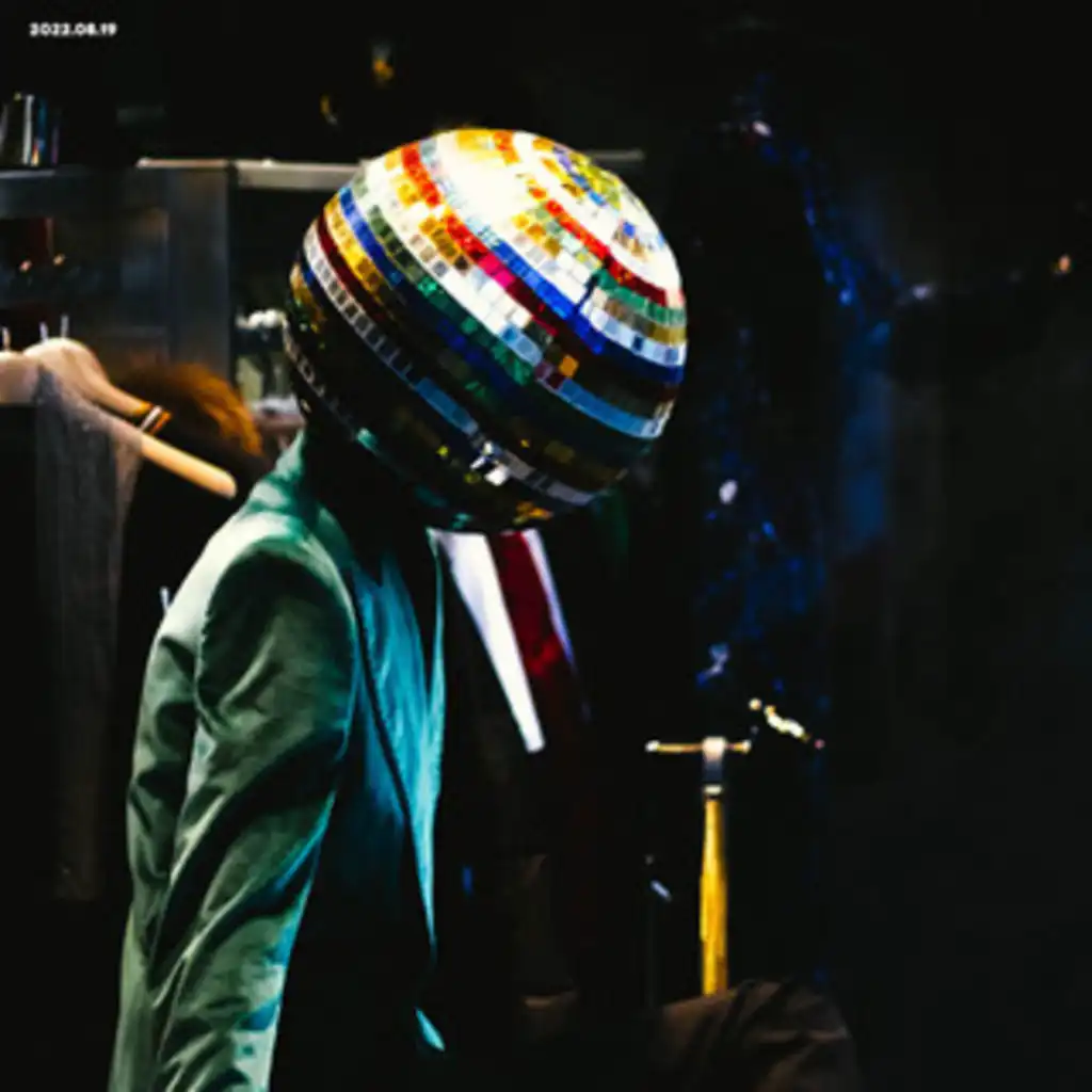 artist-header-image
