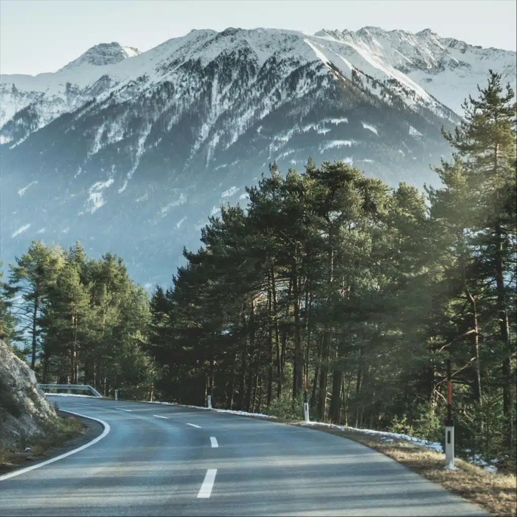 header-image
