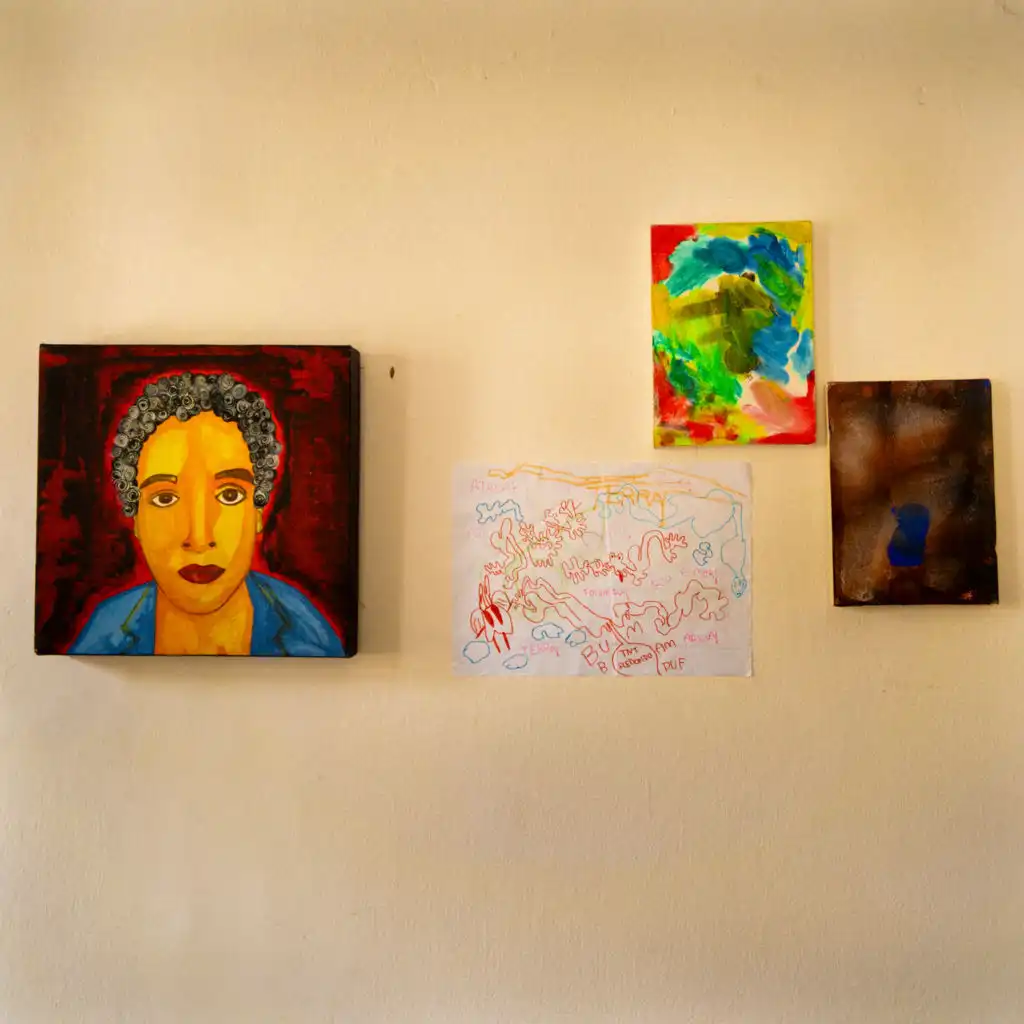 artist-header-image
