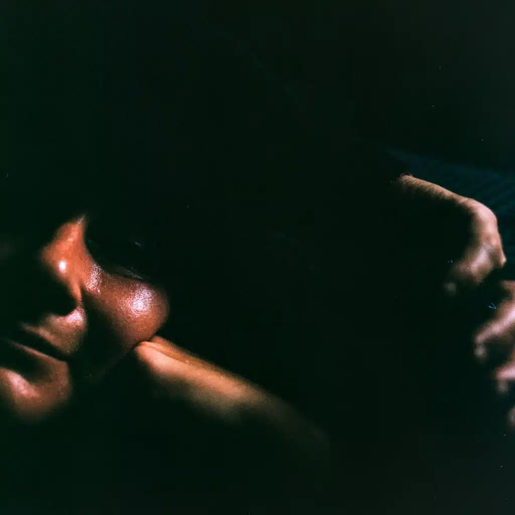 artist-header-image