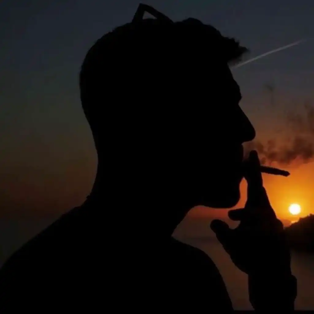 artist-header-image