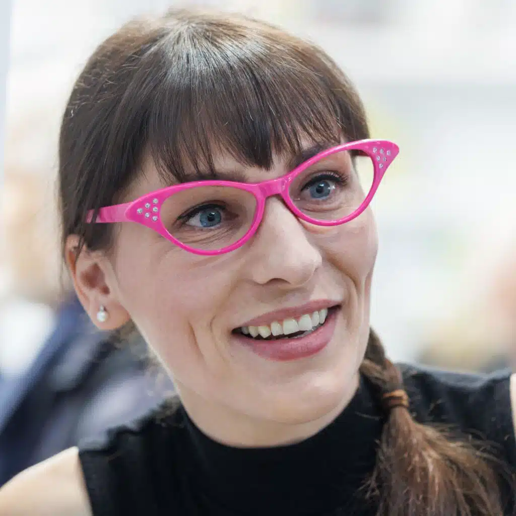 episode-header-image