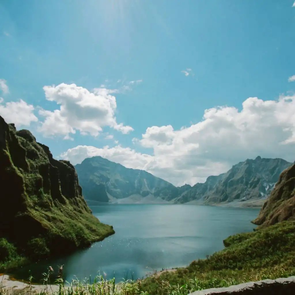 header-image