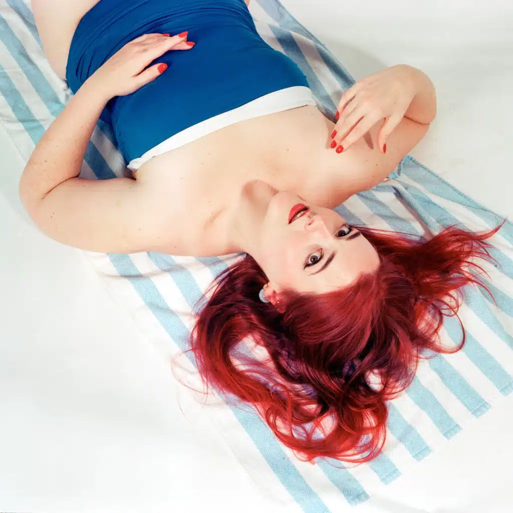 artist-header-image