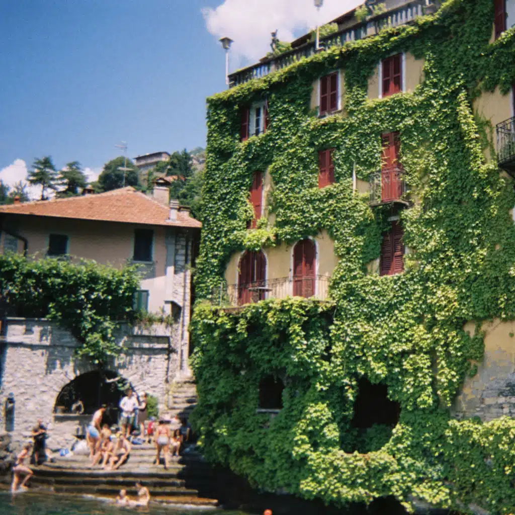 header-image
